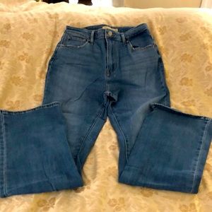 Like new - Levi’s High-rise bootcut jeans, Size W29, L32, light wash, 31” inseam